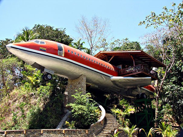 Отель-самолет в Коста-Рике из Boeing 727 | фото