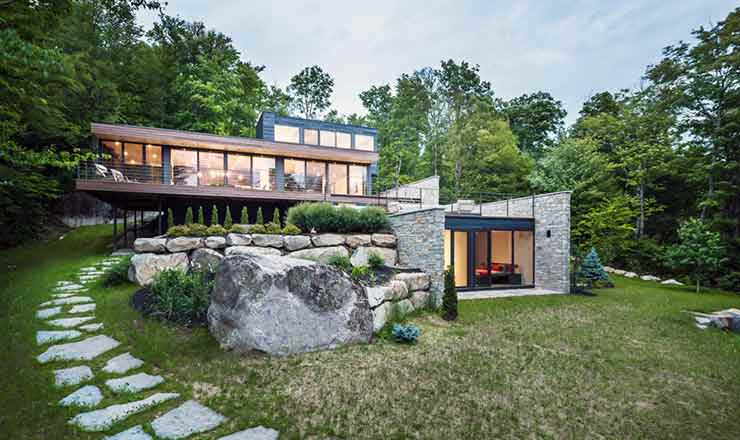 Фото | Ландшафтный дизайн загородного дома от MU Architecture