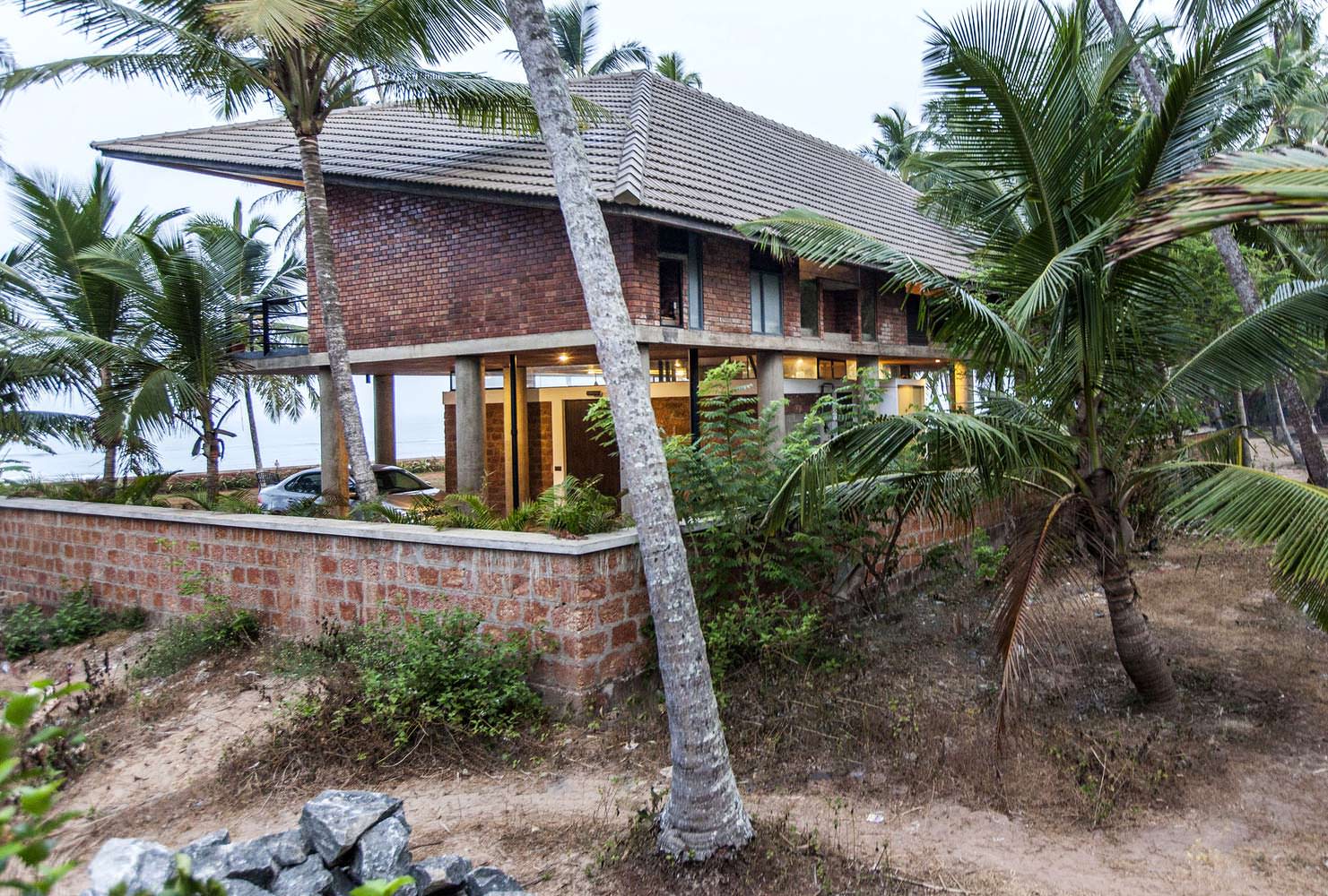 Дом на пляже в Индии