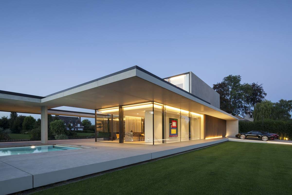 Шикарный дом. Дизайн Govaert & Vanhoutte Architects