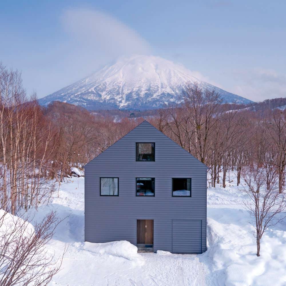 Дом с видом на вулкан Йотей в Японии