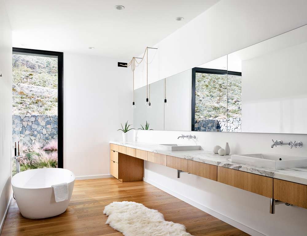 Фото | Гранит в дизайне ванной комнаты от Hazelbaker Rush