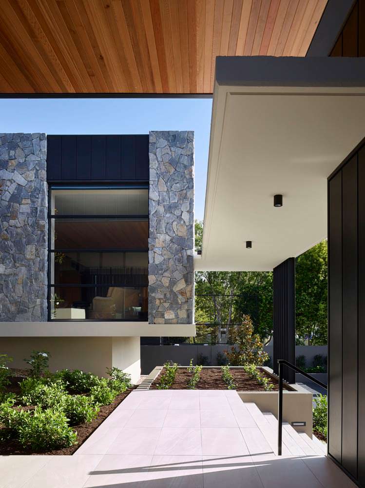 Фото | Современный дом с грядками от Ellivo Architects