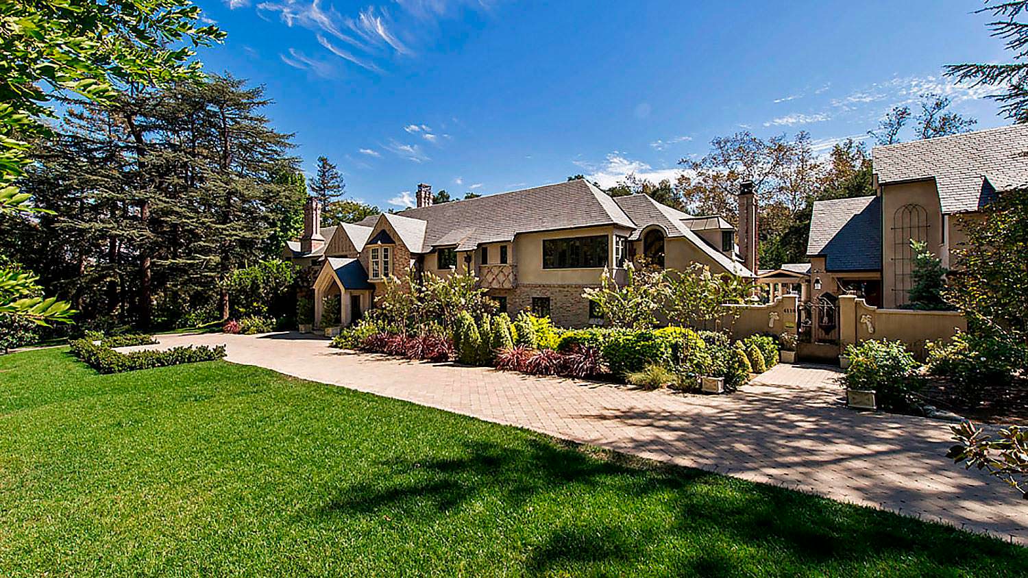 Самый дорогой дом города Ла-Каньяда-Флинтридж в Калифорнии