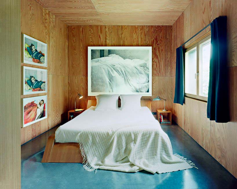 Картины и фотографии в дизайне спальни