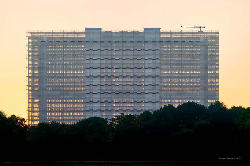 Новое здание Европейского Патентного Ведомства от Жана Нувеля