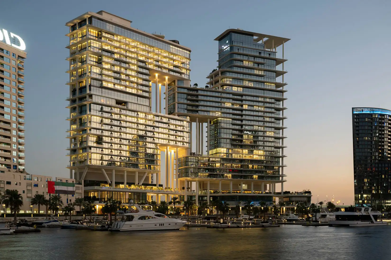 Комплекс Lana Residences на набережной Дубая распахнул свои двери